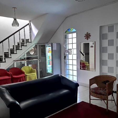 Chale Mineiro Hostel & Pousada ベロ・オリゾンテ エクステリア 写真